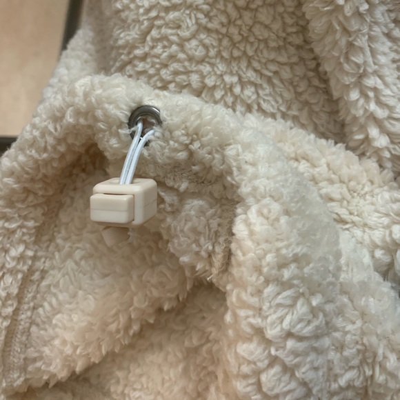 Urban Outfitters pullover teddy tribal sweater S - Picture 3 of 6